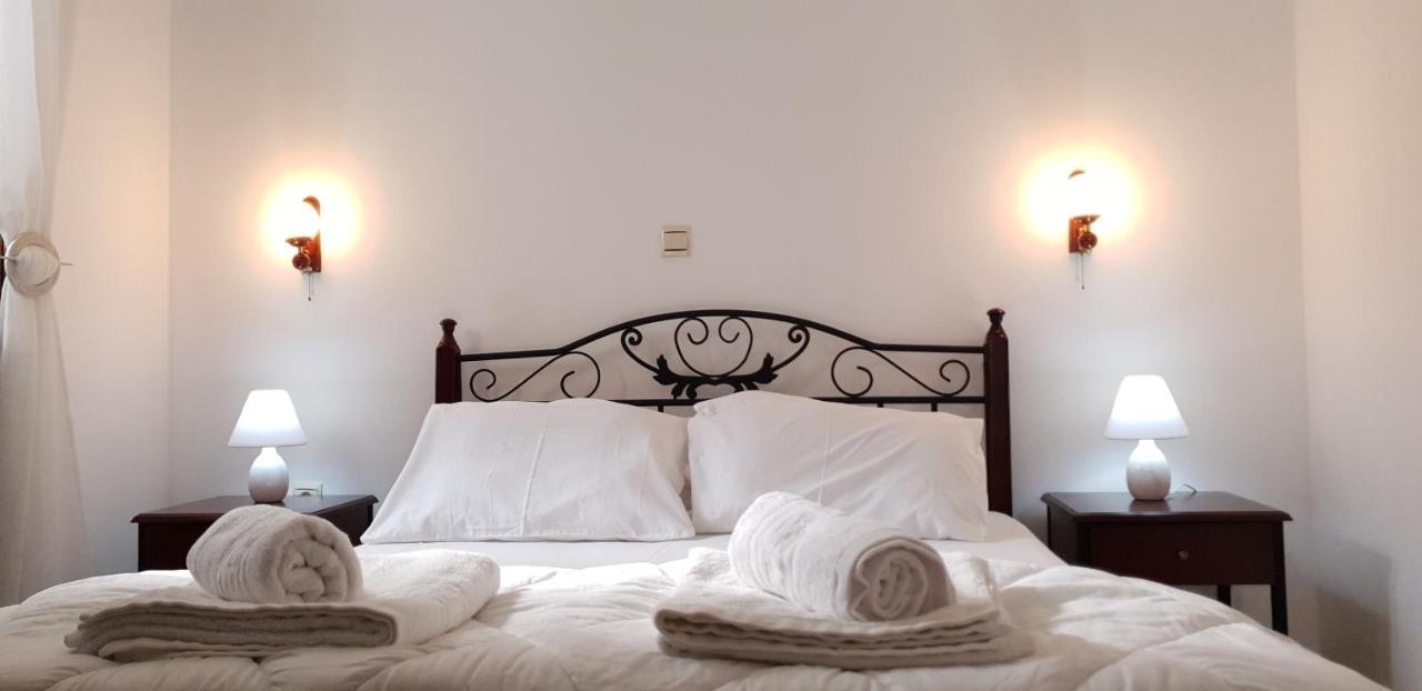 Gompos Apartment - Cozy Apartment Next To The Sea - Amazing Sea View 시미 외부 사진