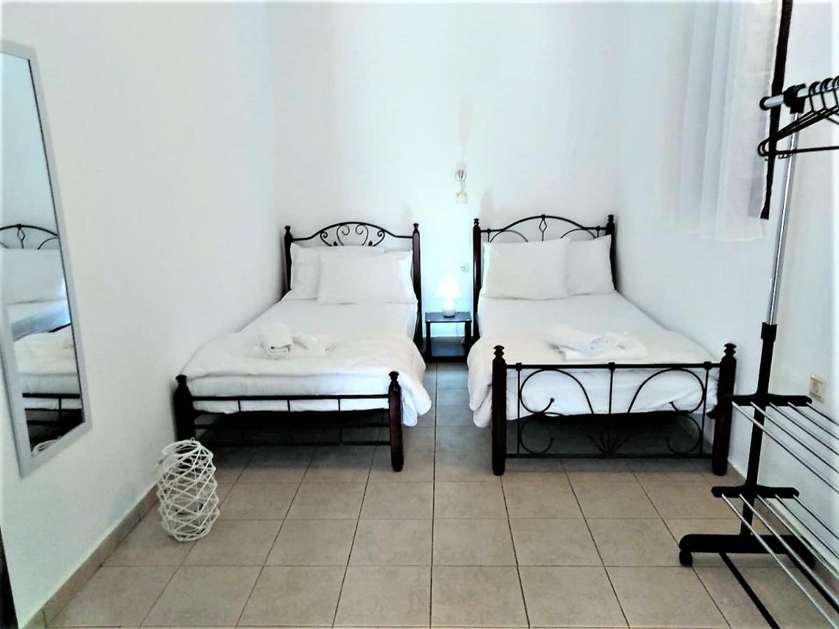 Gompos Apartment - Cozy Apartment Next To The Sea - Amazing Sea View 시미 외부 사진